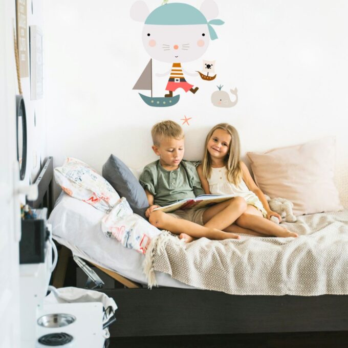 Vinilo infantil Ratón Pirata Ballena
